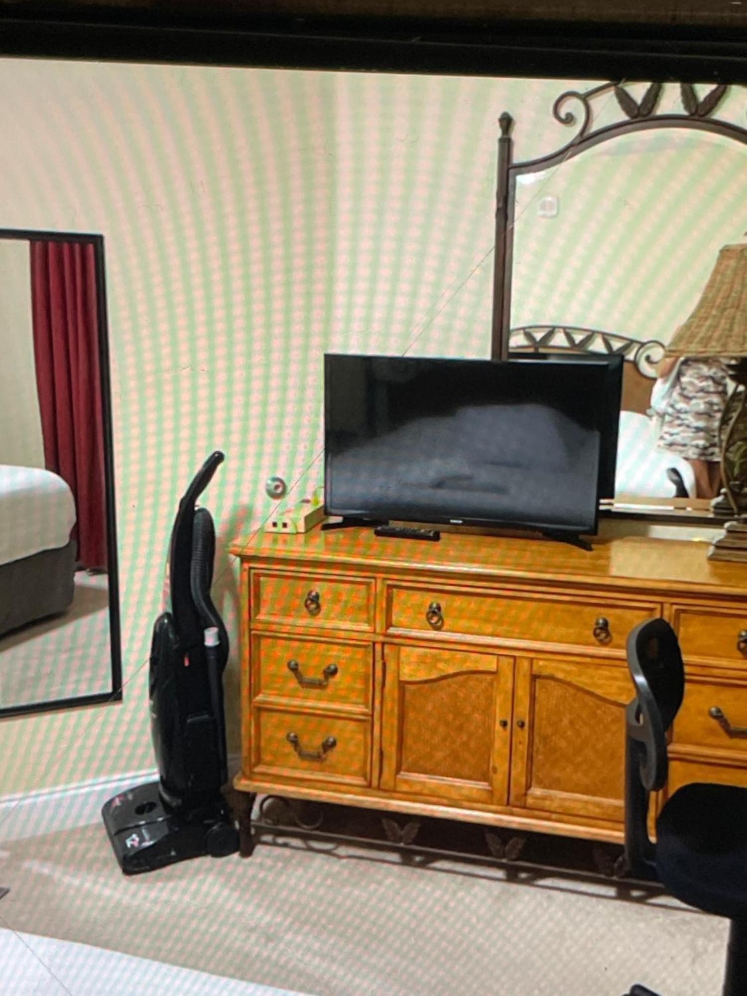 Disney Just 1 And A Quarter Mile Away, Blue Heron 1 Room 2 Bath,Amenities,6 Guests, Walk To Restaurants, No Fees At Check In Orlando Exterior foto
